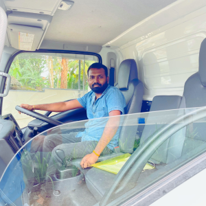 Frozen food delivery freezer truck for Rio Ice Cream Jaffna Sri Lanka by CarsDirect.lk